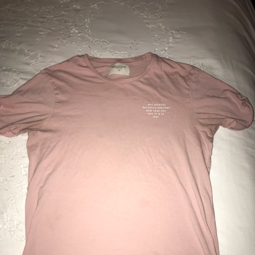 Cotton t it’s very nice runs small